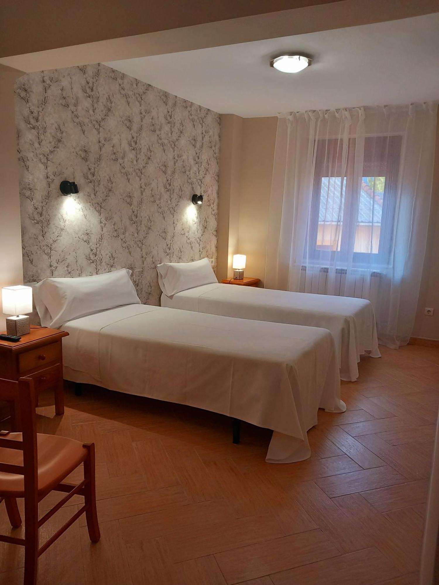 Hotel Rural Orquidea Velilla del Rio Carrion Eksteriør bilde