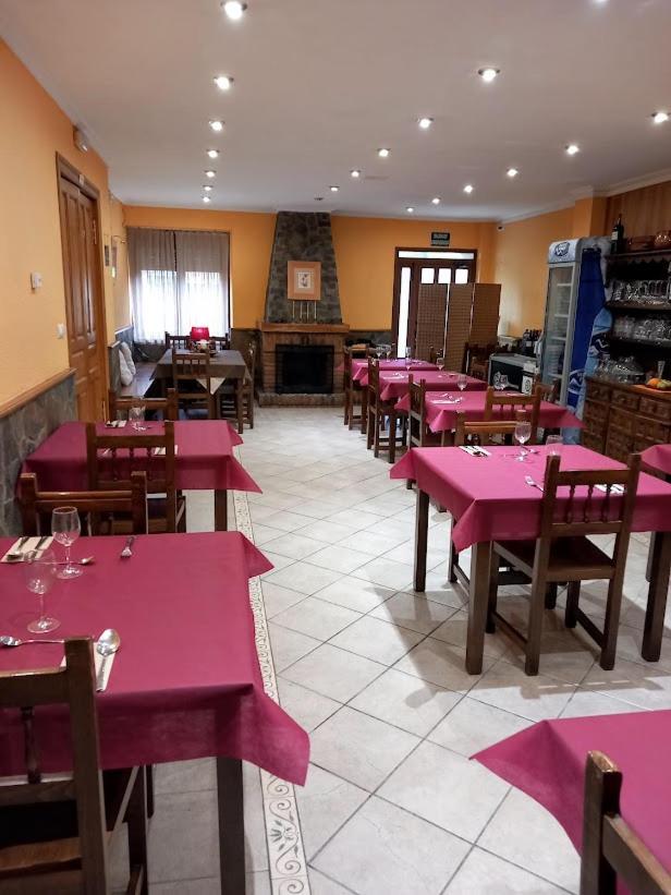 Hotel Rural Orquidea Velilla del Rio Carrion Eksteriør bilde
