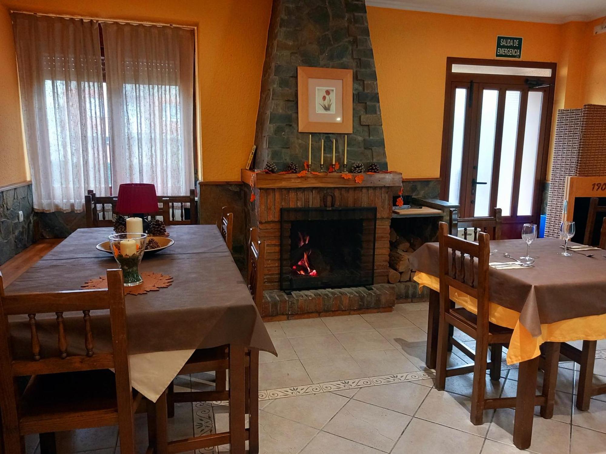 Hotel Rural Orquidea Velilla del Rio Carrion Eksteriør bilde
