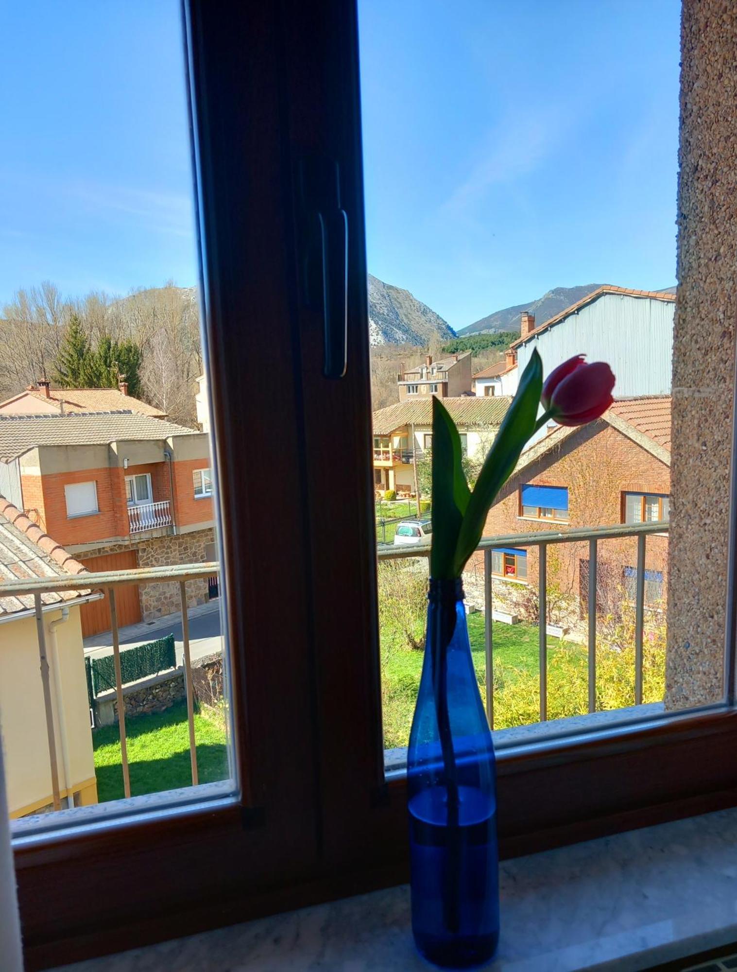 Hotel Rural Orquidea Velilla del Rio Carrion Eksteriør bilde